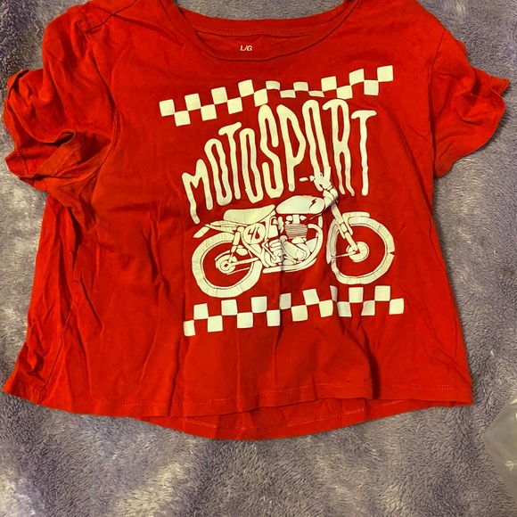 Graphic Motorsport red t-shirt - Picture 1 of 3